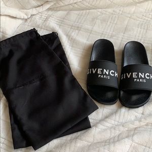 ❌SOLD❌ Givenchy Slides